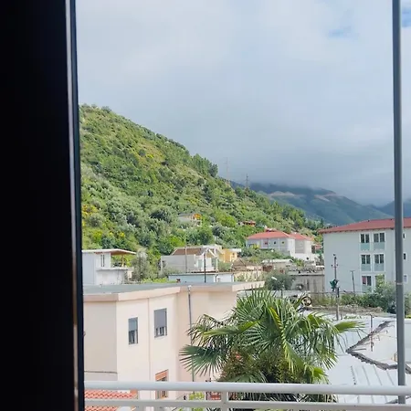 Ξενοδοχείο Hc & Vlorë