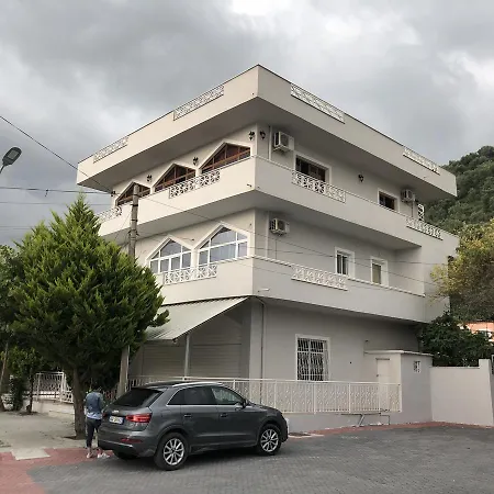 Hc & Ξενοδοχείο 3*