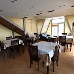 Hc & 3* Vlorë