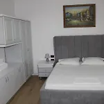 Hc & Vlorë