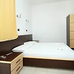 Hc & 3* Vlorë