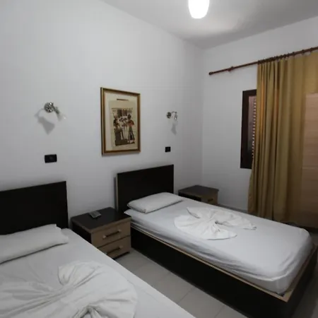Hotel Hc & 3*