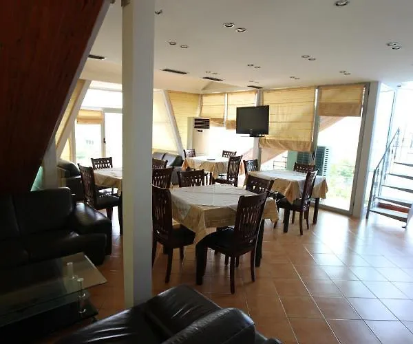ホテル Hc Hotel & Suites Vlorë